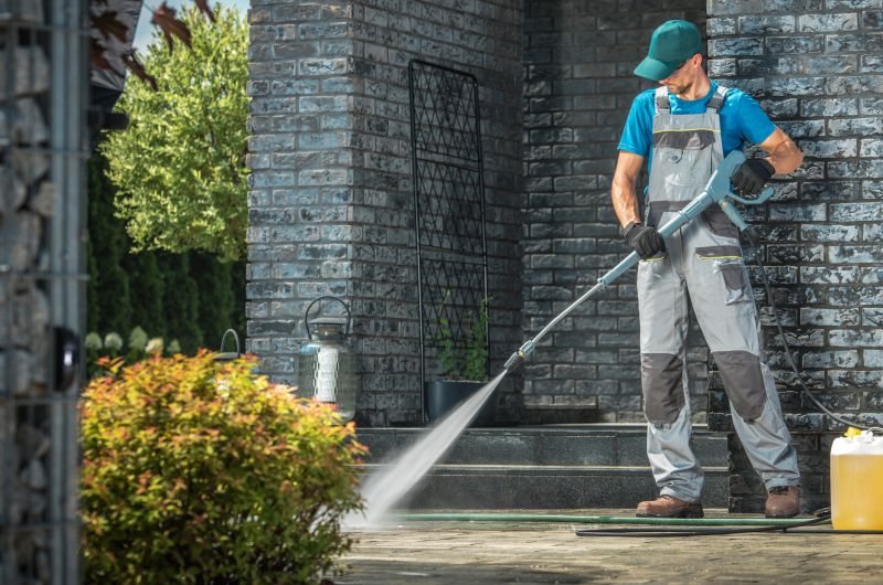 Commercial Concrete Power Washing