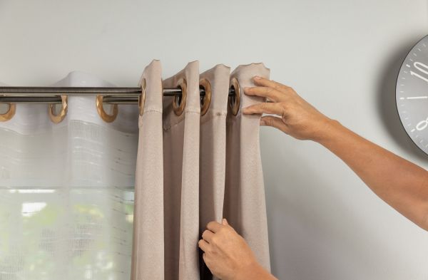 Blinds Installation
