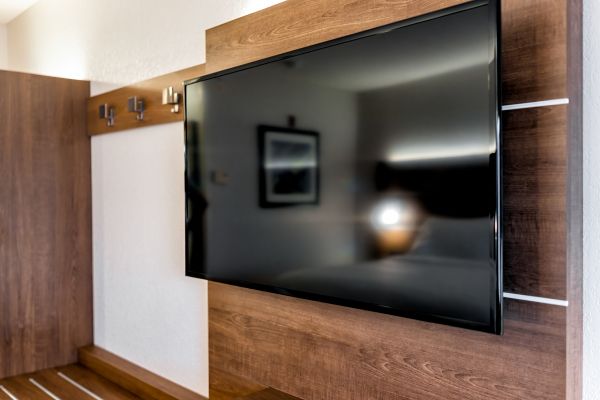 Bedroom TV Wall Mounting